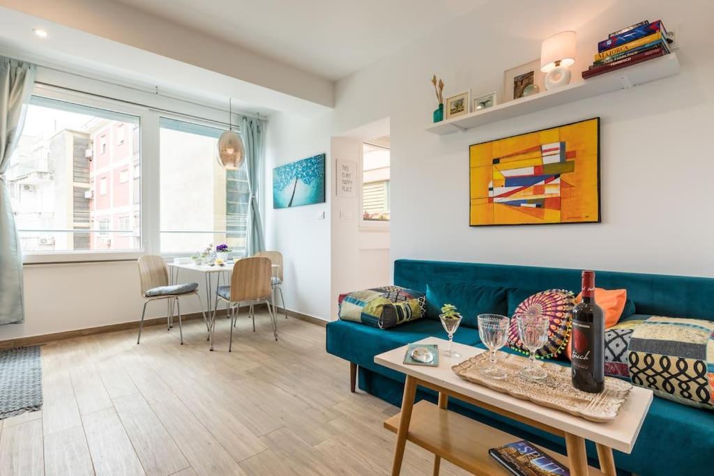 스플리트 Brand New 1Br Near Central Station, Old Town, Beach - 3 Minute Walking 아파트 외부 사진